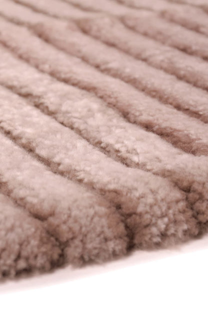 THICK STRIPES - Sculpted Shearling Rug