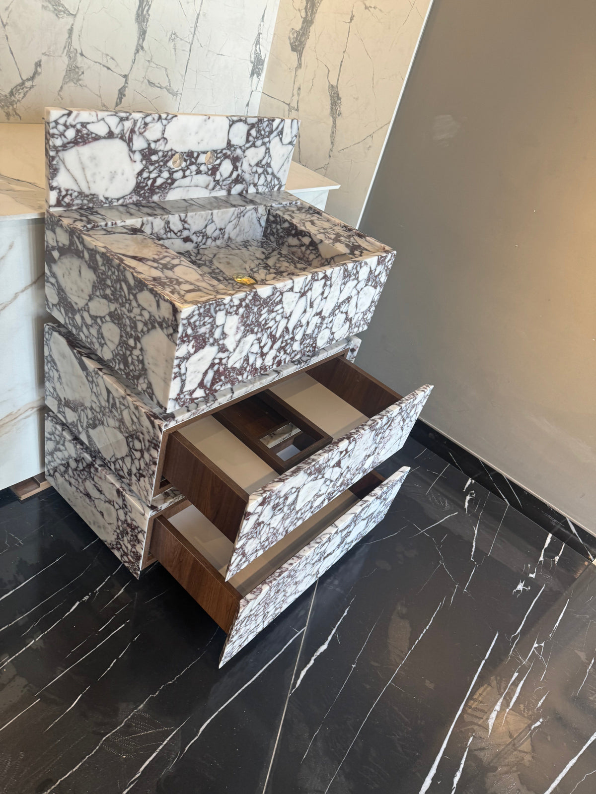 Calacatta Viola Freestanding Marble Vanity – 30 Inch